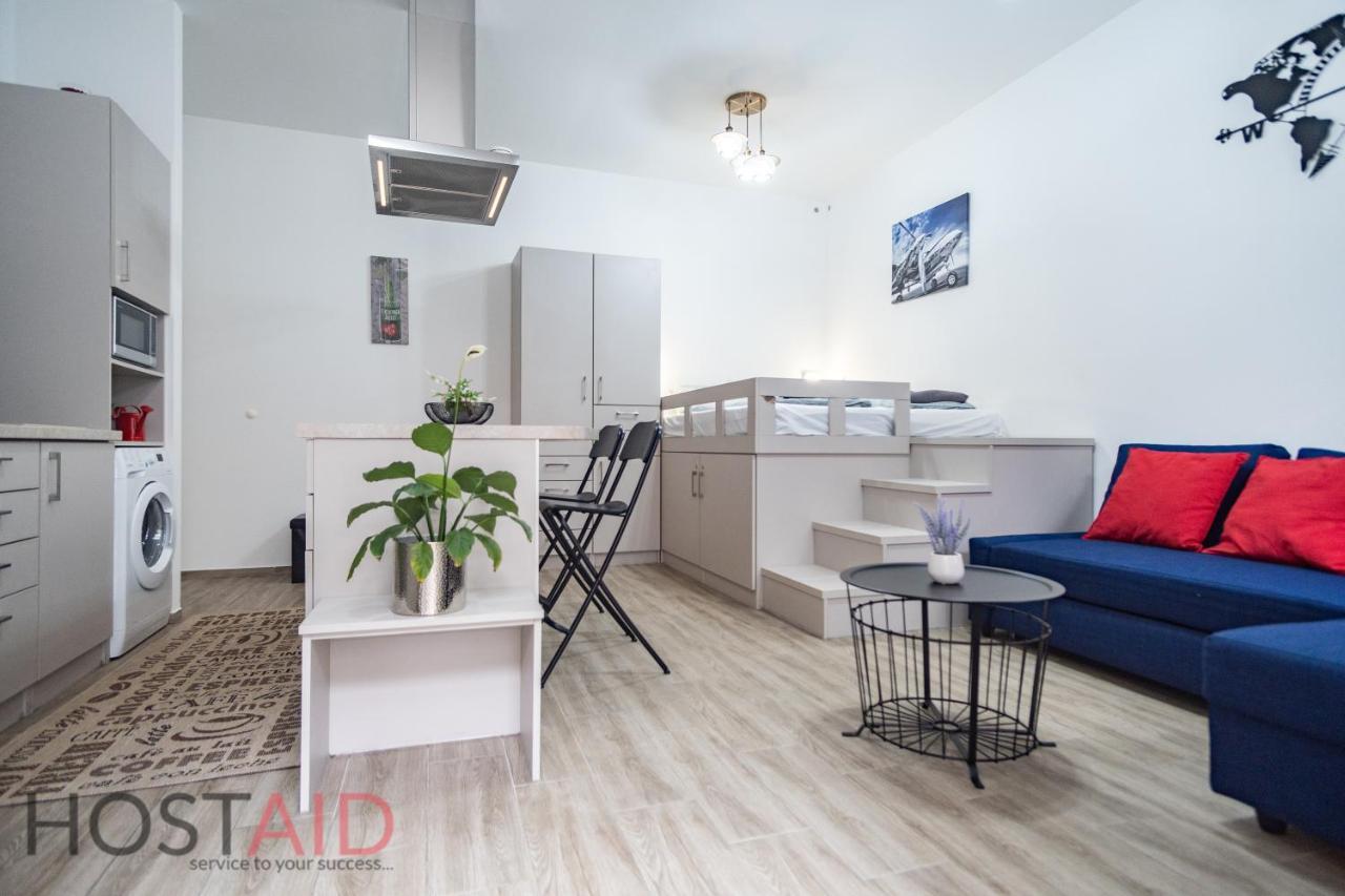 B17 Apartment - Hostaid Budapest Eksteriør billede
